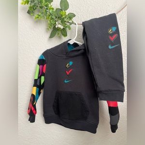 Toddler Nike sweatsuit
